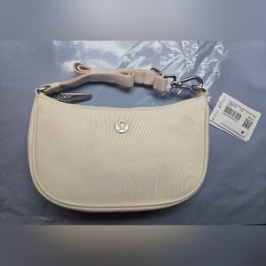lululemon athletica Cream Shoulder Bag